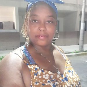 Meet your Posher, Katina
